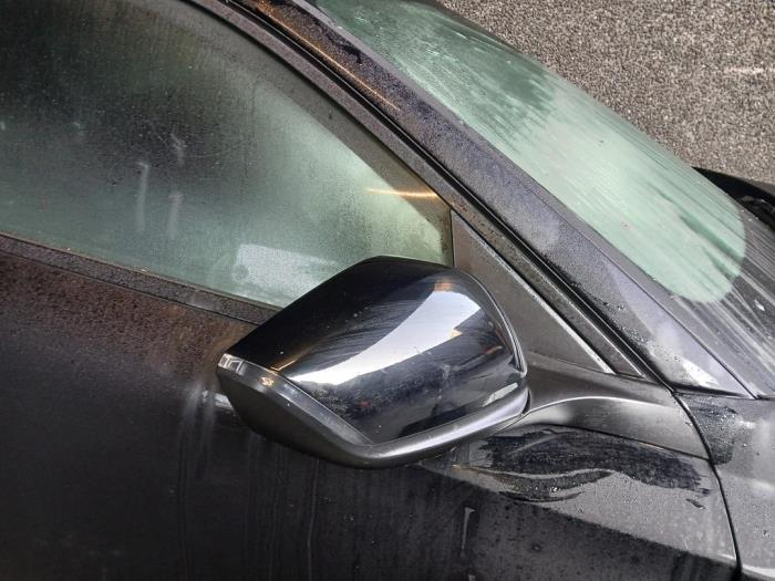 Peugeot 308 1.2 12V PureTech 130 Skrotfordon (2024, ZWART)