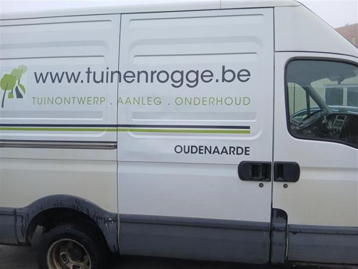 Iveco New Daily IV 35C14V, 35C14V/P, 35S14V, 35S14V/P Samochód złomowany (2011, Bialy)