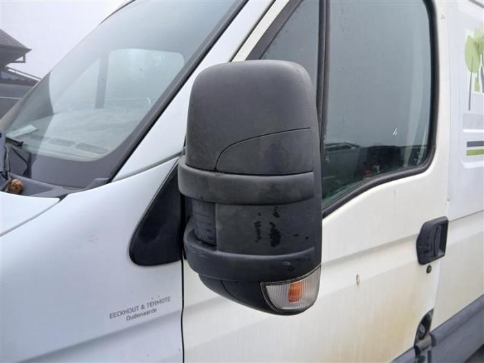 Iveco New Daily IV 35C14V, 35C14V/P, 35S14V, 35S14V/P Samochód złomowany (2011, Bialy)