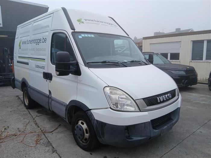 Iveco New Daily IV 35C14V, 35C14V/P, 35S14V, 35S14V/P Samochód złomowany (2011, Bialy)
