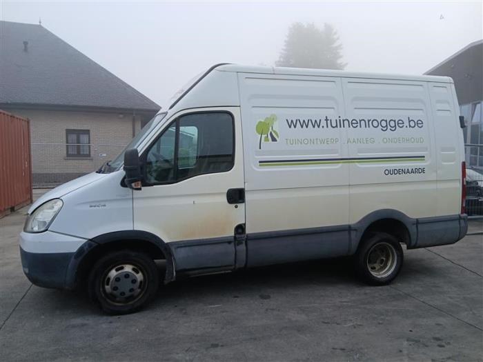 Iveco New Daily IV 35C14V, 35C14V/P, 35S14V, 35S14V/P Samochód złomowany (2011, Bialy)