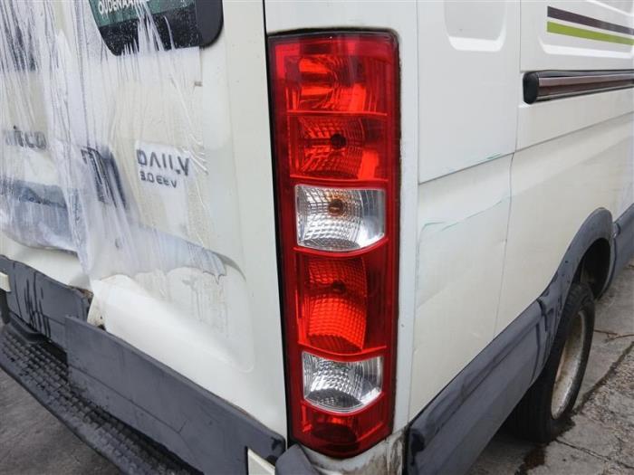 Iveco New Daily IV 35C14V, 35C14V/P, 35S14V, 35S14V/P Samochód złomowany (2011, Bialy)