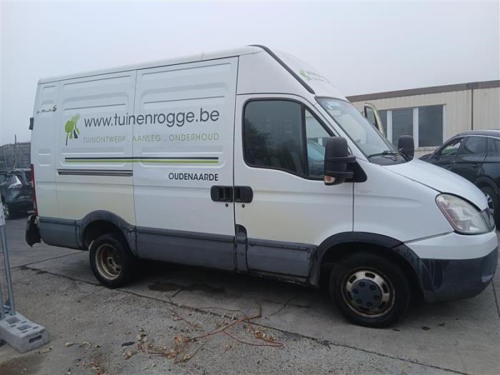 Iveco New Daily IV 35C14V, 35C14V/P, 35S14V, 35S14V/P Samochód złomowany (2011, Bialy)