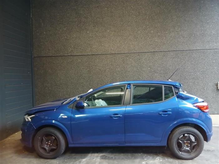 Dacia Sandero III 1.0 TCe 90 12V Skrotfordon (2025, BLAUW)