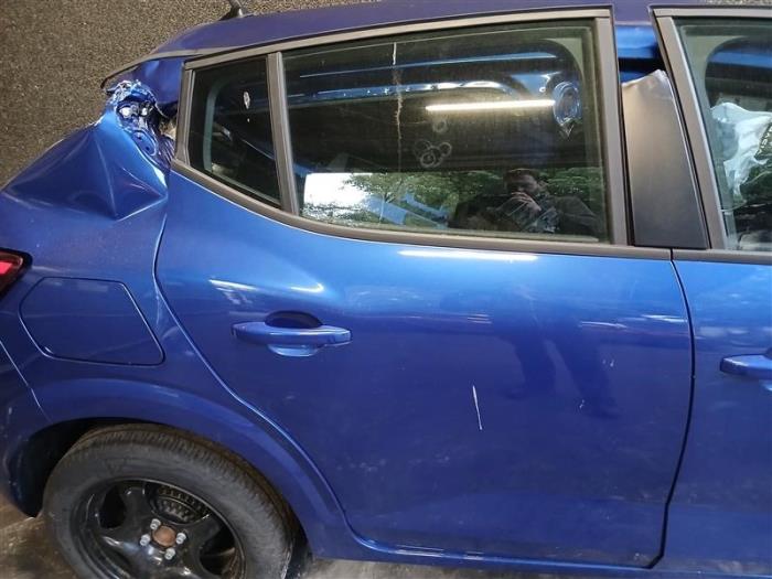 Dacia Sandero III 1.0 TCe 90 12V Skrotfordon (2025, BLAUW)