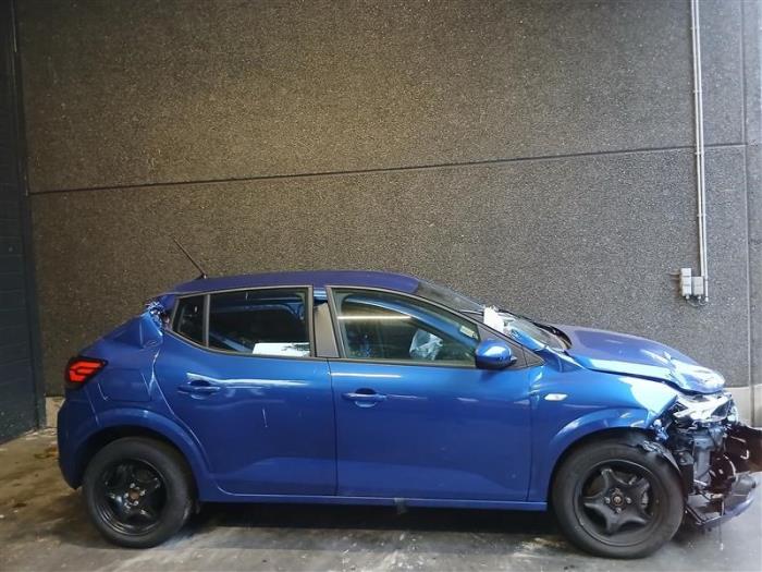 Dacia Sandero III 1.0 TCe 90 12V Skrotfordon (2025, BLAUW)