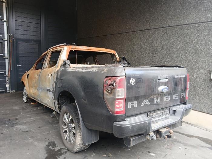 Ford Ranger 3.2 TDCI 20V 4x4 Vehículo de desguace (2019, Negro)