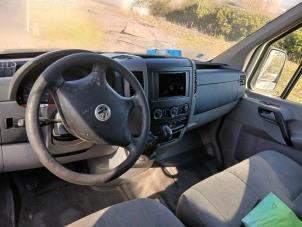 Volkswagen Crafter 2.5 TDI 30/32/35/46/50 Épave (2010, Blanc)