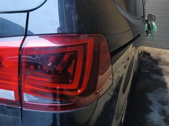 Seat Alhambra 2.0 TDI 16V Samochód złomowany (2018, Czarny)