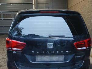 Seat Alhambra 2.0 TDI 16V Samochód złomowany (2018, Czarny)