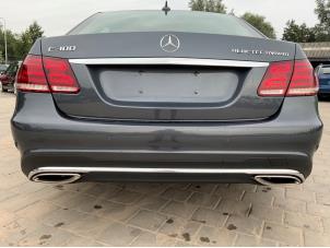 Mercedes E E-300 BlueTec Hybrid V6 24V Samochód złomowany (2014, Szary)