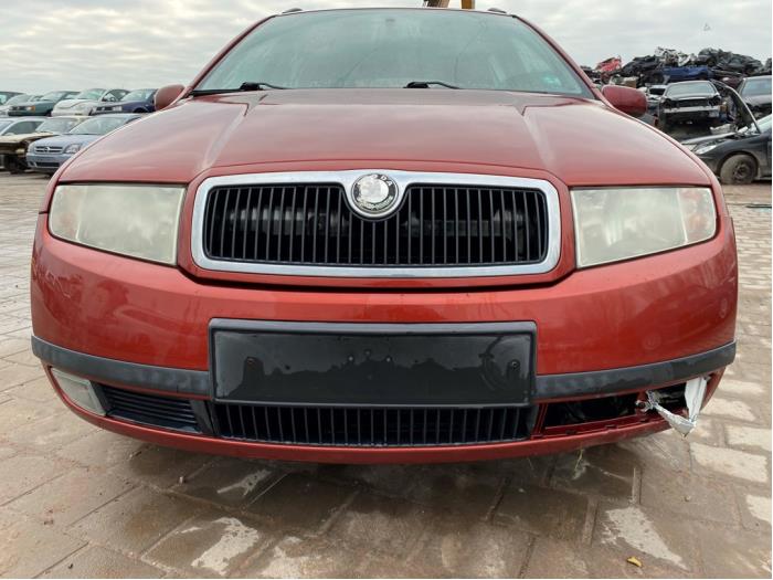 Skoda Fabia 1.4i Schrottauto (2001, Orange)