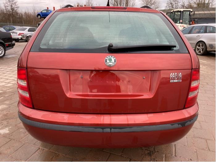 Skoda Fabia 1.4i Schrottauto (2001, Orange)