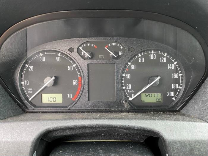 Skoda Fabia 1.4i Schrottauto (2001, Orange)