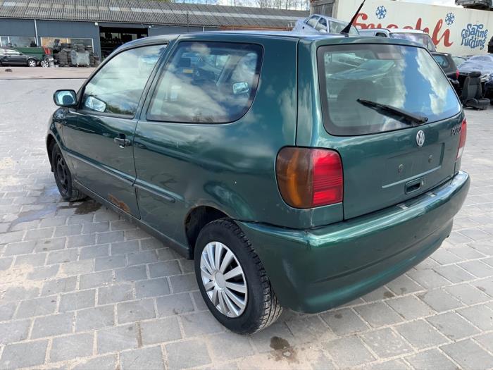 Volkswagen Polo III 1.6i 75 Skrotfordon (1998, GROEN)