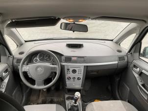 Opel Meriva 1.8 16V Épave (2003, Gris)