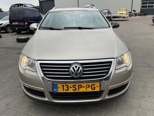 Volkswagen Passat Variant 2.0 TFSI/TSI 16V Samochód złomowany (2006, Bez)