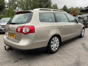 Volkswagen Passat Variant 2.0 TFSI/TSI 16V Samochód złomowany (2006, Bez)