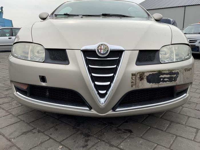 Alfa Romeo GT 2.0 JTS 16V Salvage vehicle (2006, Gray)