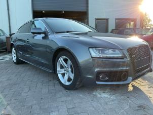 Audi A5 Sportback 2.0 TFSI 16V Schrottauto (2011, Grau)