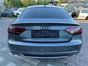 Audi A5 Sportback 2.0 TFSI 16V Schrottauto (2011, Grau)