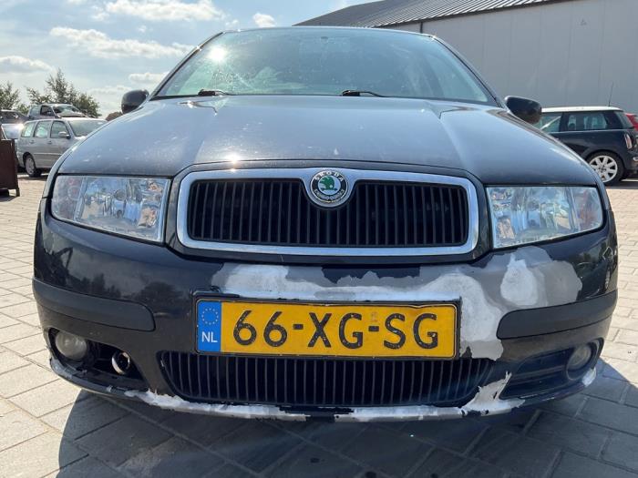 Skoda Fabia 1.4i 16V Salvage vehicle (2007, Black)