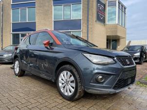 Seat Arona 1.0 TSI 12V Épave (2018, Bleu)