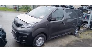 Peugeot Expert 2.0 Blue HDi 150 16V Samochód złomowany (2021, Szary)