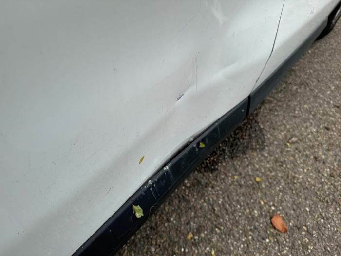 Peugeot Expert 1.6 Blue HDi 95 16V Skrotfordon (2019, WIT)