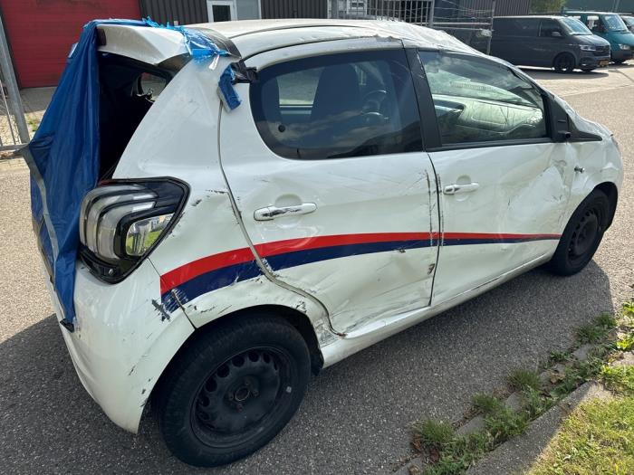 Peugeot 108 1.0 12V VVT-i Salvage vehicle (2020, White)