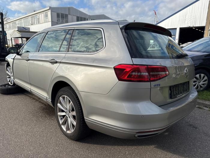 Volkswagen Passat Variant 1.4 GTE 16V Épave (2016, Gris)