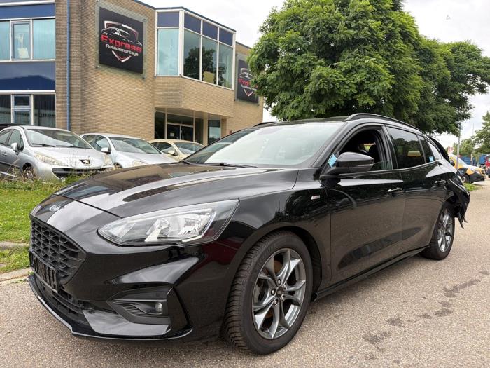Ford Focus 4 Wagon 1.0 Ti-VCT EcoBoost 12V 125  (Rozbiórka)