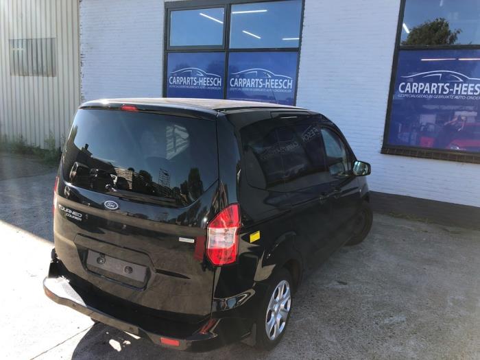 Ford Tourneo Courier 1.0 Ti-VCT EcoBoost 12V Salvage vehicle (2016, Black)