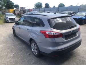 Ford Focus 3 Wagon 1.6 EcoBoost 16V 150 Épave (2011, Foncé)