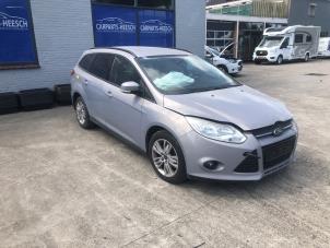 Ford Focus 3 Wagon 1.6 EcoBoost 16V 150 Épave (2011, Foncé)