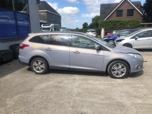 Ford Focus 3 Wagon 1.6 EcoBoost 16V 150 Épave (2011, Foncé)