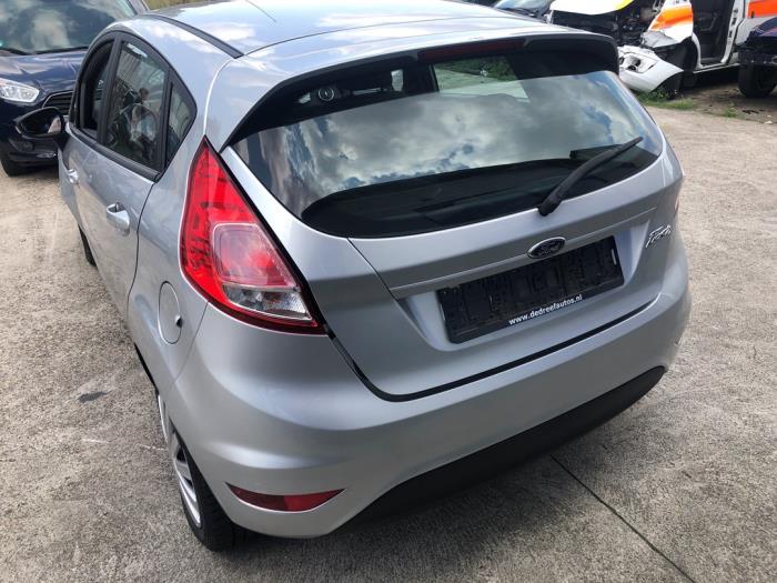 Ford Fiesta 6 1.0 SCI 12V 80 Schrottauto (2016, Silbergrau, Moondust)