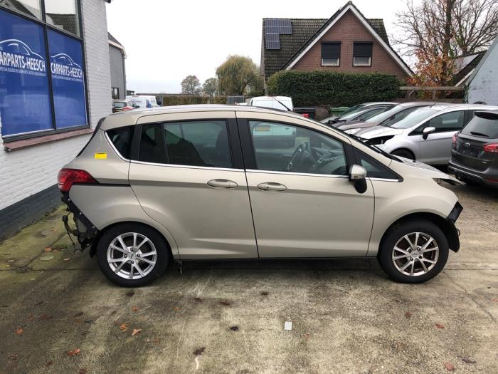 Ford B-Max 1.0 EcoBoost 12V 100 Samochód złomowany (2013, Srebrny)