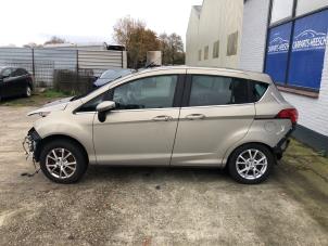 Ford B-Max 1.0 EcoBoost 12V 100 Samochód złomowany (2013, Srebrny)