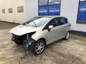 Ford B-Max 1.0 EcoBoost 12V 100 Samochód złomowany (2013, Srebrny)