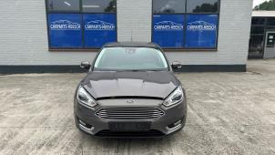 Ford Focus 3 1.5 EcoBoost 16V 150 Vehículo de desguace (2015, LUNAR SKY)