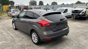 Ford Focus 3 1.5 EcoBoost 16V 150 Vehículo de desguace (2015, LUNAR SKY)