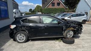 Ford Focus 4 1.0 Ti-VCT EcoBoost 12V 125 Vehículo de desguace (2018, Negro)