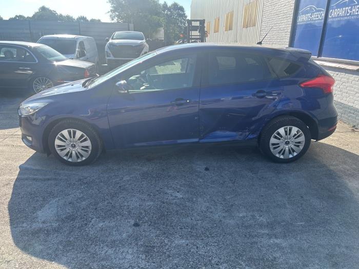 Ford Focus 3 1.5 EcoBoost 16V 150 Vehículo de desguace (2015, Azul)