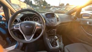 Ford Fiesta 6 1.0 Ti-VCT 12V 65 Vehículo de desguace (2014, Azul, Blanco candy)