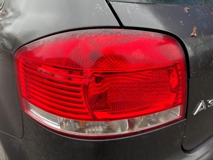 Audi A3 2.0 16V FSI Schrottauto (2003, Grau)