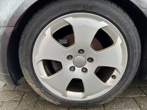 Audi A3 2.0 16V FSI Schrottauto (2003, Grau)