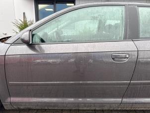 Audi A3 2.0 16V FSI Schrottauto (2003, Grau)