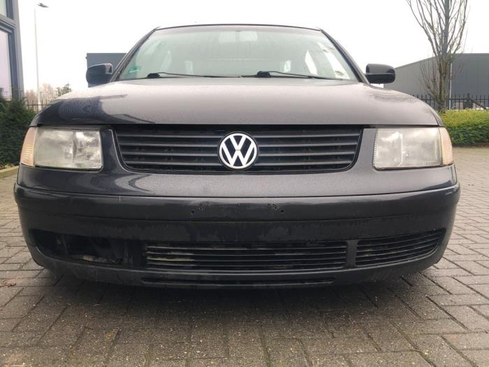 VW Passat 1.8i 20v 1999-2000 Auspuff Ersatz Flexi Für Frontrohr