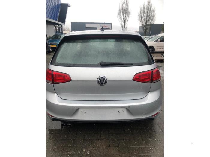 Volkswagen Golf VII 1.4 TSI 16V Samochód złomowany (2016, Srebrnoszary)